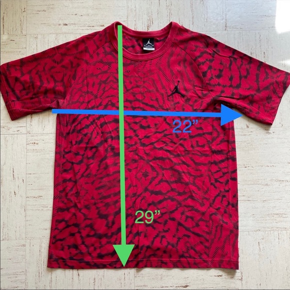 Nike Dri-Fit Tee - Picture 2 of 3